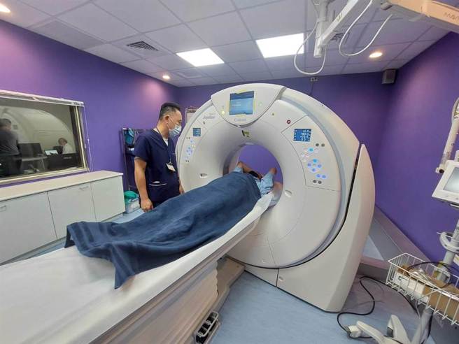 医师建议40岁以上民眾，5年做一次低剂量电脑断层（非当事人/桃园市卫生局提供）