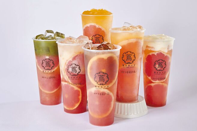 手摇饮「茑日子」选用大红肉西柚饮品推出新品。（茑日子提供）