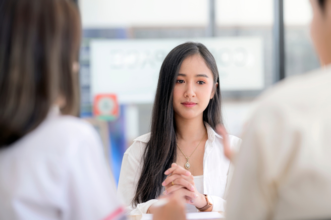 巨蟹座的人對自己期望過高，又愛與人比較，面對挑戰時總是擔憂無法克服困難。（示意圖／達志影像／shutterstock）