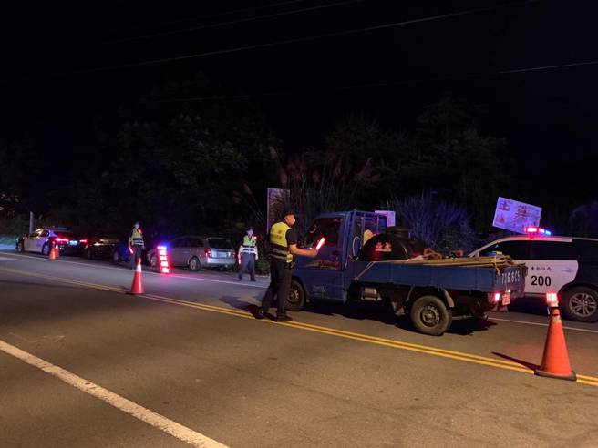 10大交通違規態樣出爐，台中東勢警提醒民眾，小心荷包大失血。（翻攝畫面）