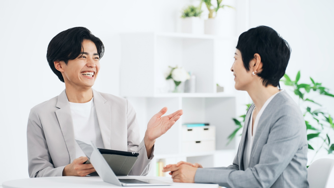 獅子、摩羯、水瓶、天蠍4星座最不屑巴結上司，靠著自己的努力，反被上司相中其潛力，成為重點提拔的對象。（示意圖／達志影像／shutterstock）