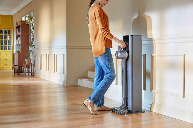 LG CordZero A9 K系列湿拖无线吸尘器。（LG提供／古明弘台北传真）