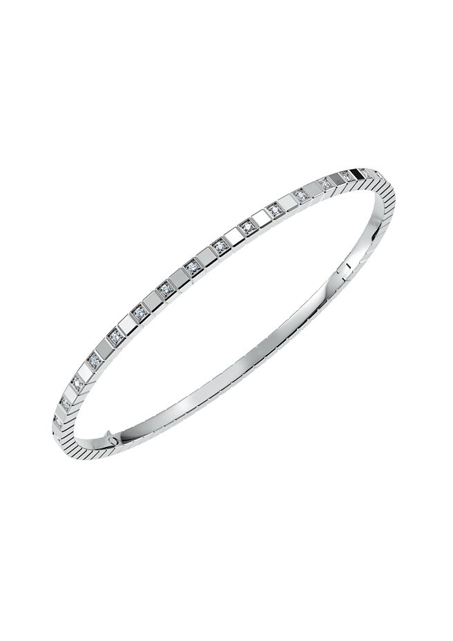 Ice Cube手鐲採用符合伦理道德标准的18K白金，并以奢华钻石局部镶嵌。（CHOPARD提供）