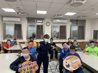 新北婦幼隊為弱勢宣導性別教育 讓身心障礙者保護自己