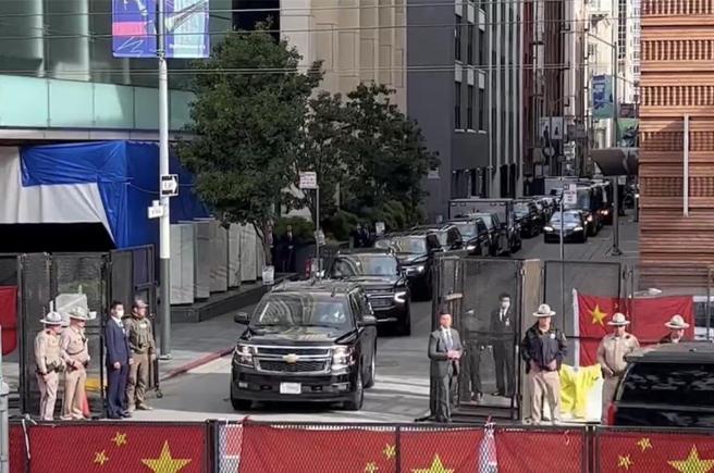 大陸國家主席習近平車隊出發習拜會。圖／APEC台灣媒體團提供