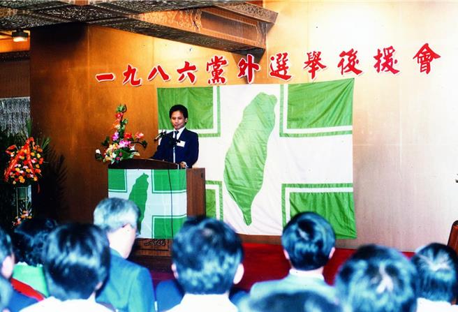 游錫堃今說到，「身為創黨老兵，既還能飯，自當全力以赴」。（摘自游錫堃粉絲專頁）