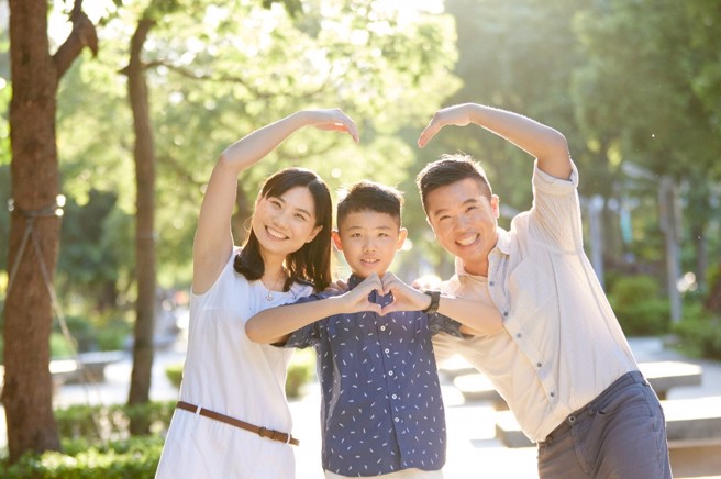 「群扬青鸟之森」已购谢先生一家人。(图:青鸟之森提供)