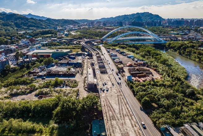 即将开通的三莺线横溪站，从青鸟之森开车只要3分钟路程。(图/业者提供)