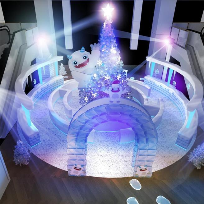 台茂购物中心打造奇幻冰雪童话般的雪怪及迷宫圣诞树。图／台茂购物中心提供