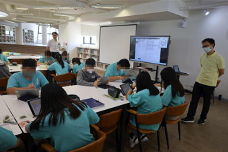 班班有大屏遭疑有资安风险 竹市府：厂商已完成第三方公证无疑虑