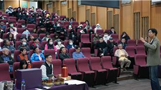 鶯歌工商舉辦「薪傳講座」 邀名師分享鼓勵在地學子