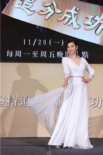 方馨拍戏跌倒脸破相 伤口上化妆惨恶化