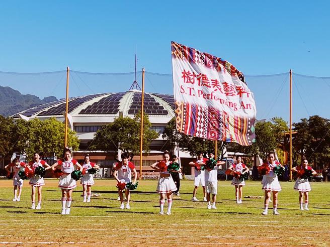 树德家商啦啦队拥有丰富演出经验（图片来源：高雄市新闻局提供）