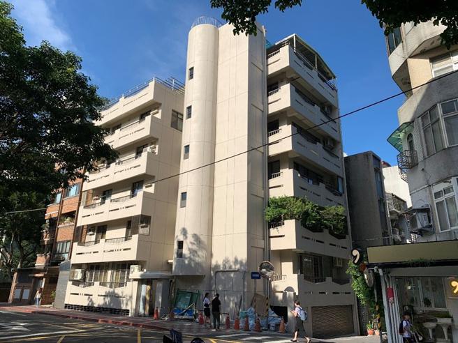 透过外墙拉皮让建筑物焕然一新，跟上时代的脚步。图/主办单位提供