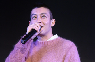 陳冠希暌違多年預告來台 43歲冒白髮真面目被讚「老了還是帥」