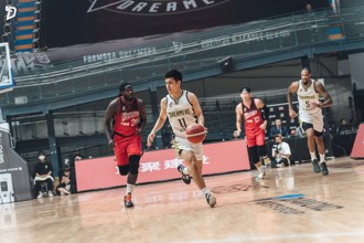 PLG》重返彰化「老家」开幕 梦想家不敌钢铁人吞首败