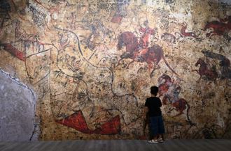 史話》鮮卑族皇帝令崇洋媚外者汗顏的政策（朱偉岳）