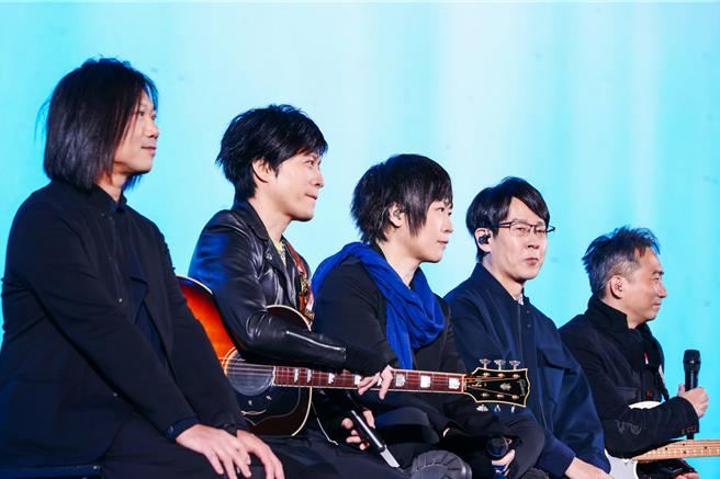 五月天卷入假唱风波。（相信音乐提供）
