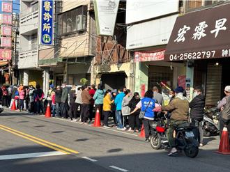 婆媽最愛這款月曆 楊瓊瓔快手半小時送出700本