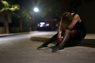 去夜店離場發現錢不見 店員：不小心掉出來？