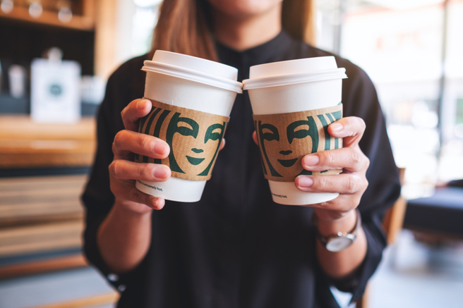 星巴克明天到周四（20至23日）连续4天饮料卖一送一。(达志提供)