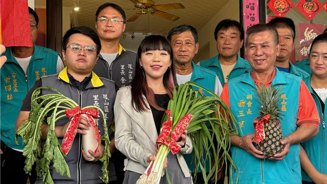 黄捷喊话，韩国瑜又要回来了，但没关系，「让黄捷进国会跟他对战，守护台湾」。（柯宗纬摄）