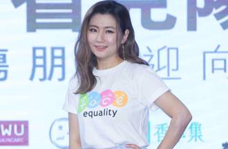 Selina愛子「胸口驚現凹洞」急插管  痛哭：只顧自己優雅生產