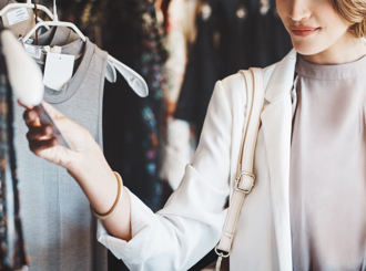 天王嫂炫富遭國稅廳追討上億稅款 辯稱：不得已才穿名牌