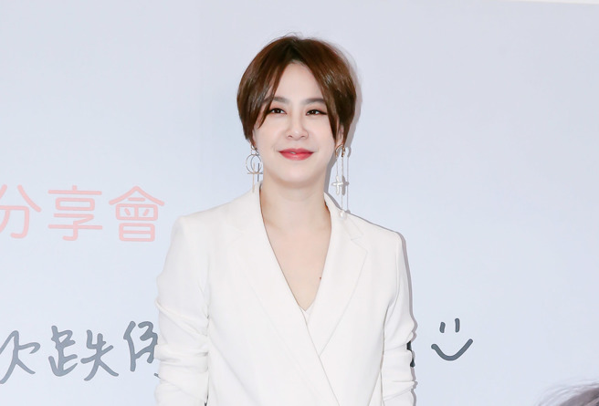 黄小柔发现老公的异状，赶紧将他送医治疗。(图/中时资料照)