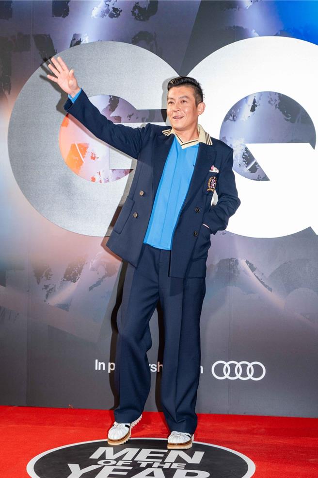 陈冠希以自家Clot联名系列西装现身。（石智中摄）