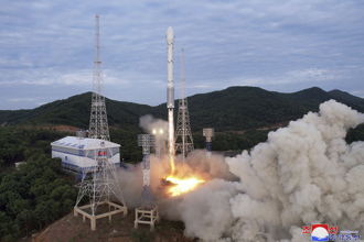 南韓軍方稱「北韓提前發射軍事偵察衛星」 日本解除警報