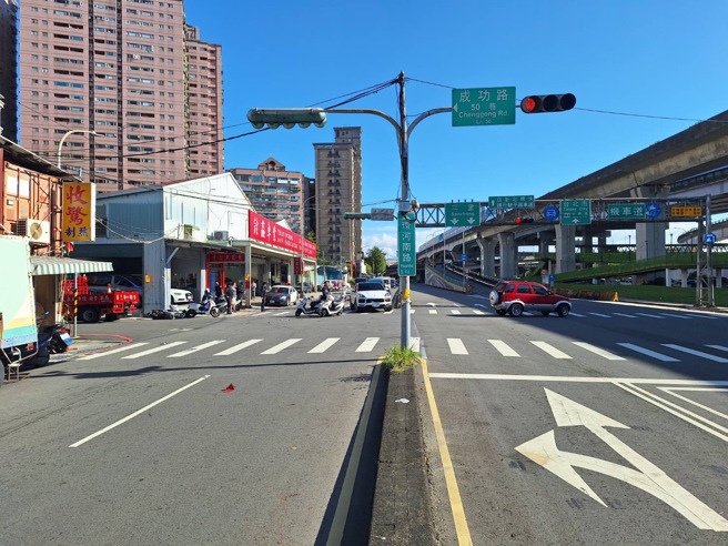 事故现场。（图 / 刘咏韵翻摄）