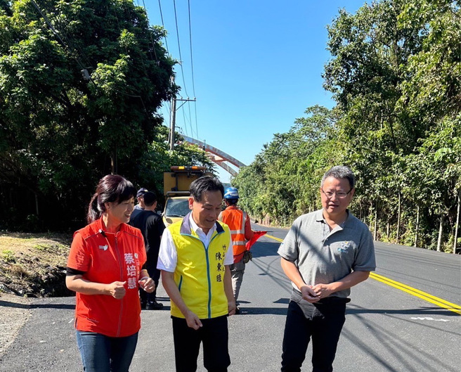 立委蔡培慧強調，基本民生建設一直是努力的目標，未來會持續爭取地方建設，持續提升生活品質。（圖/蔡培慧競選辦公室 提供）