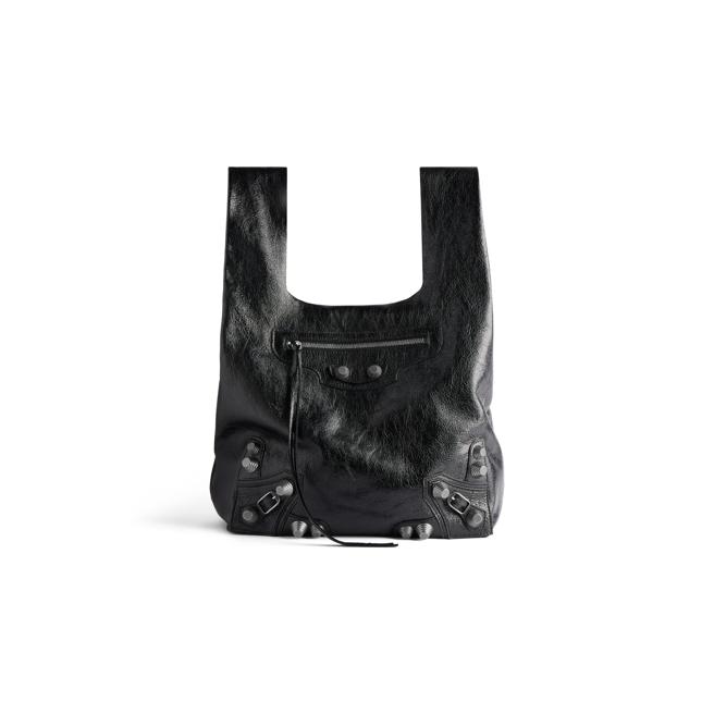 Balenciaga MEN’S LE CAGOLE MEN SHOPPER BAG IN BLACK ，5万9500元。（Balenciaga提供/林欣仪台北传真）