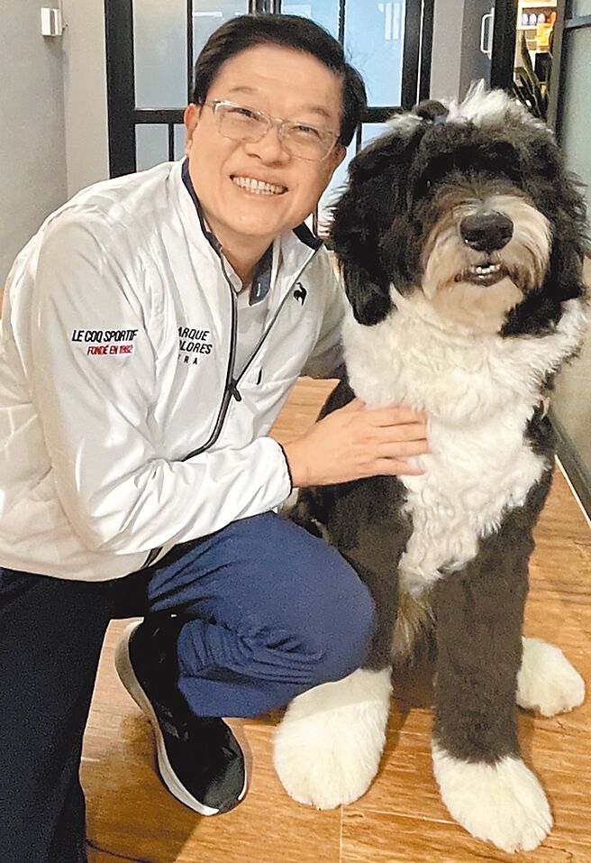 新北市立委十一选区现任国民党立委罗明才力拚8连霸，任内为地方争取各项政策。（高钧麟摄）