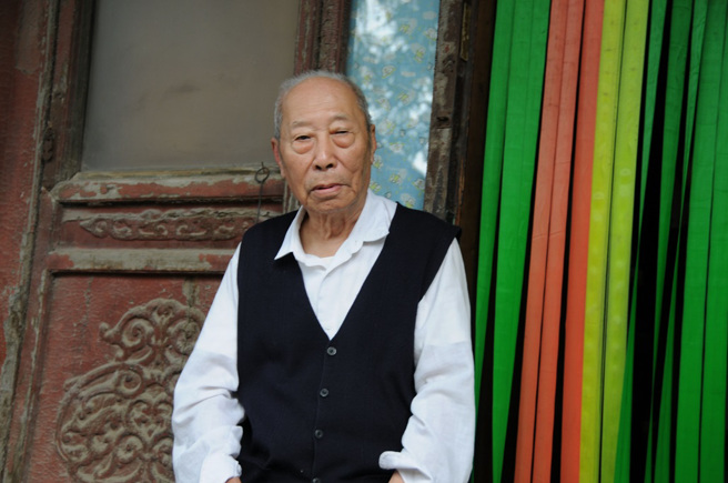 溥任又名金友之，是清朝末代皇帝溥儀的四弟，卻一生低調、致力奉獻於教育業，並在2015年死於肺炎。(圖為溥任/新華社)