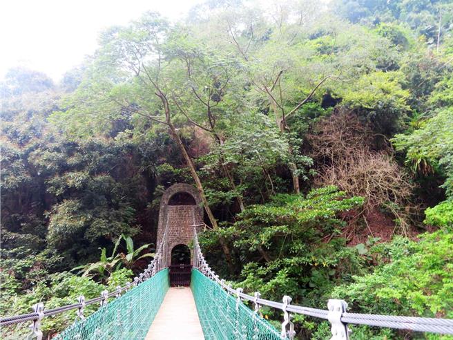 獨立山步道1號吊橋將整修，林業及自然保育署嘉義分署自12月1日將暫時封閉1號吊橋及所屬左線步道。（林業署嘉義分署提供∕呂妍庭嘉義傳真）