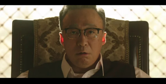 李圣旻在《财阀家的小儿子》中展现精湛演技，还获得百想艺术大赏视帝殊荣。（图／摘自JTBC DRAMA YouTube）