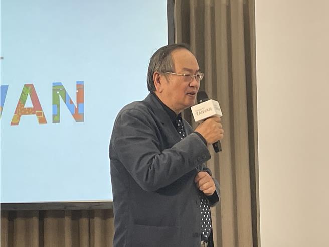 总统大选将在明年登场，由于近年资安攻击频传，外界担忧，届时选举或政府网站，将成骇客攻击目标。对此，国家资安院长何德全表示，已派人提供中选会技术协助，将一路紧盯，直到开票当天。（蔡雯如摄）