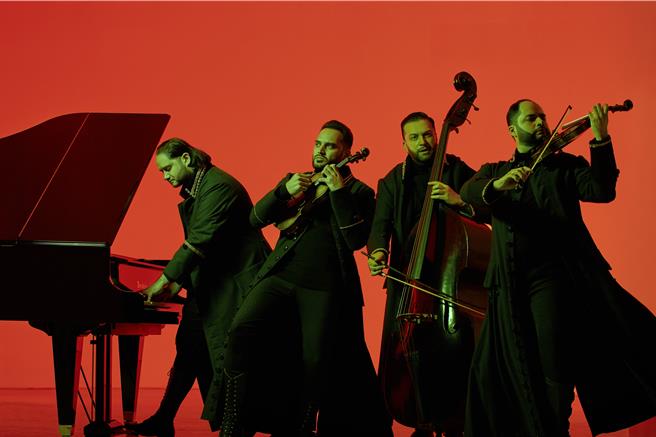 国际当红的雅诺史卡合奏团（Janoska Ensemble）将在12月下旬来台演出。（Andreas Bitesnich(c)传大艺术提供／李欣恬台北传真）