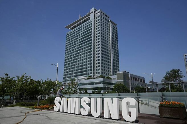 韩媒报导，三星4奈米制程的良率，已达到可与台积电竞争的70％。图／美联社