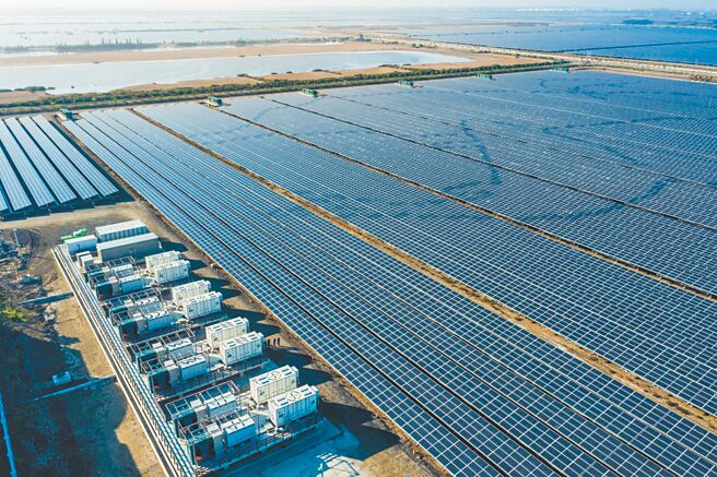 台电再次与标准局联手合作第二波小额绿电商品，本次竞标至24日中午12点截止，只剩两天，要买要快。图／台电提供