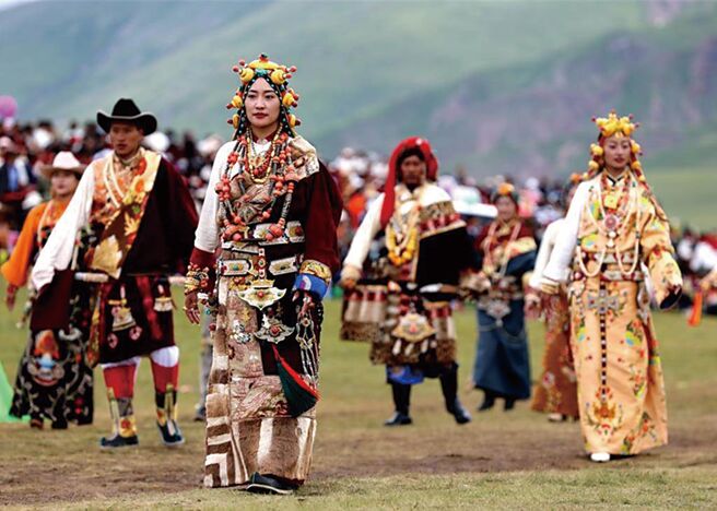 大陆国家文化和旅游部近日研究制订《国内旅游提升计画（2023-2025年）》，将推动放宽旅游民宿市场准入。（中新社）