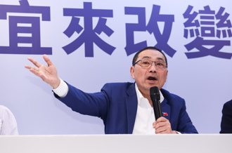 侯發言人點播《痴心絕對》訴委屈 網喊：藍軍其實很振奮