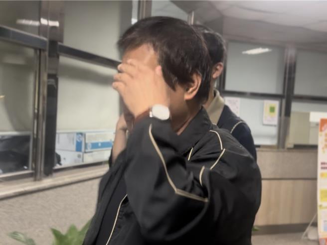 新北果菜市场拍卖股曾姓股长因涉嫌背信罪，检方谕知5万元交保。（柯毓庭摄）