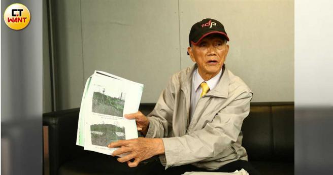 名律师尤英夫指出，名间水力电厂遭前乡长阻扰施工，延后382天才完工，厂商损失惨重。（图／黄鹏杰摄）