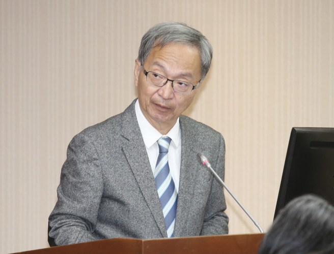 衛福部長薛瑞元23日赴立法院衛環委員會備詢。（姚志平攝）