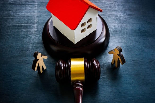 律师表示，「遗言」并不是「遗嘱」，口头交代财产分配，不具法律效力。（示意图/达志影像/shutterstock）

