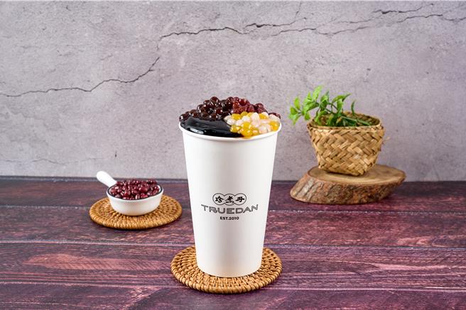 珍煮丹即日起推出「暖暖烧仙草系列」。（珍煮丹提供）