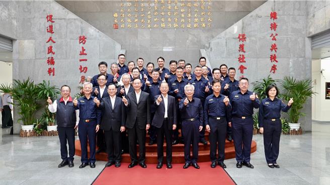 警政署长视察北市选举维安  期许打造乾净选风。（警方提供）